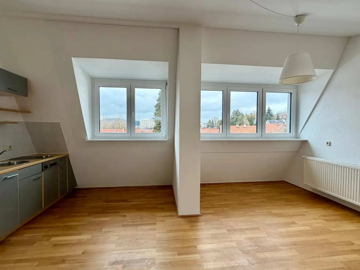 Koch-/Wohn-/Essbereich