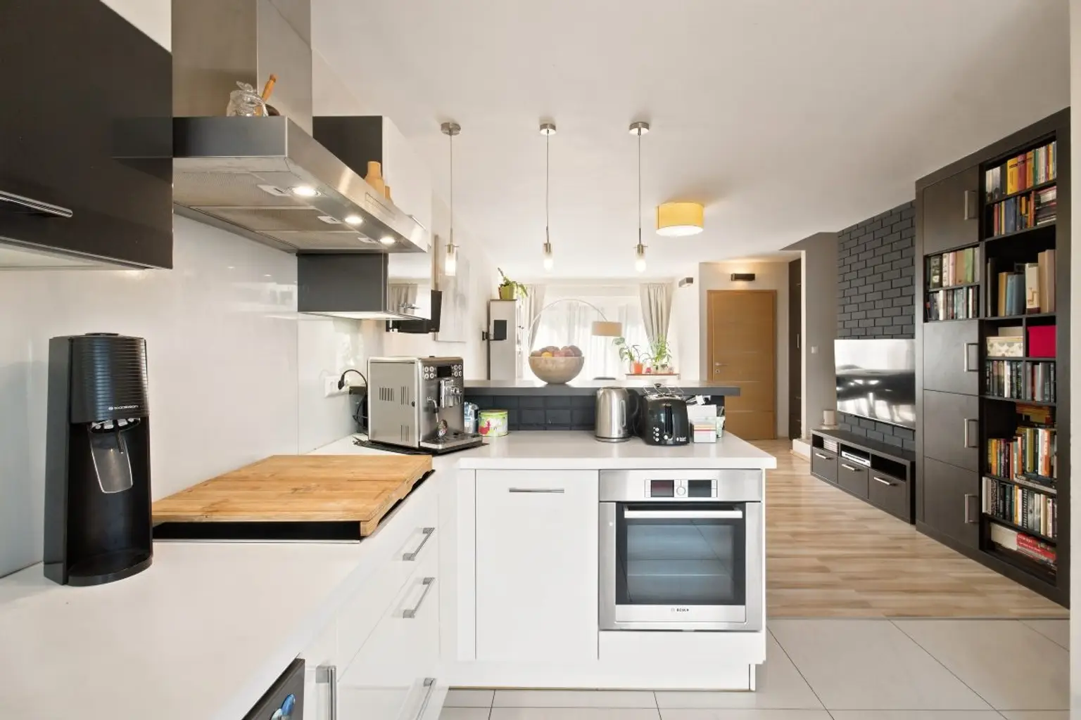 J | ++ NEU ++ Eck-Reihenhaus mit Garten, Terrassen & ZWEI Stellplätzen | Prima Service Immobilien