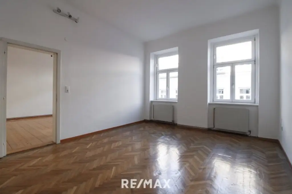 Altbauwohnung mit Potenzial in begehrter Lage von Währing