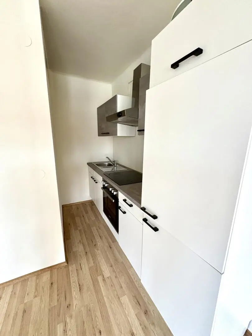 Erschwingliche Eigentumswohnung in Graz- gepflegte Garconniere im 3.OG - ohne Lift- mögliche Netto Rendite von ca. 4 % vor AfA + Est