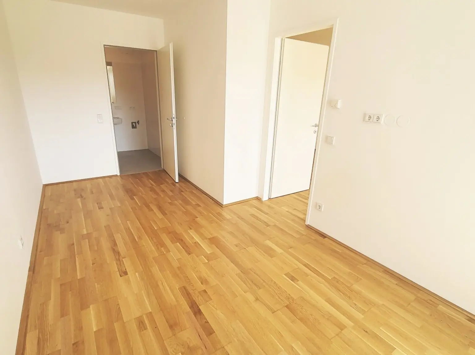 Hochwertige Balkonwohnung mit 2 Zimmern im Zentrum von St. Pölten