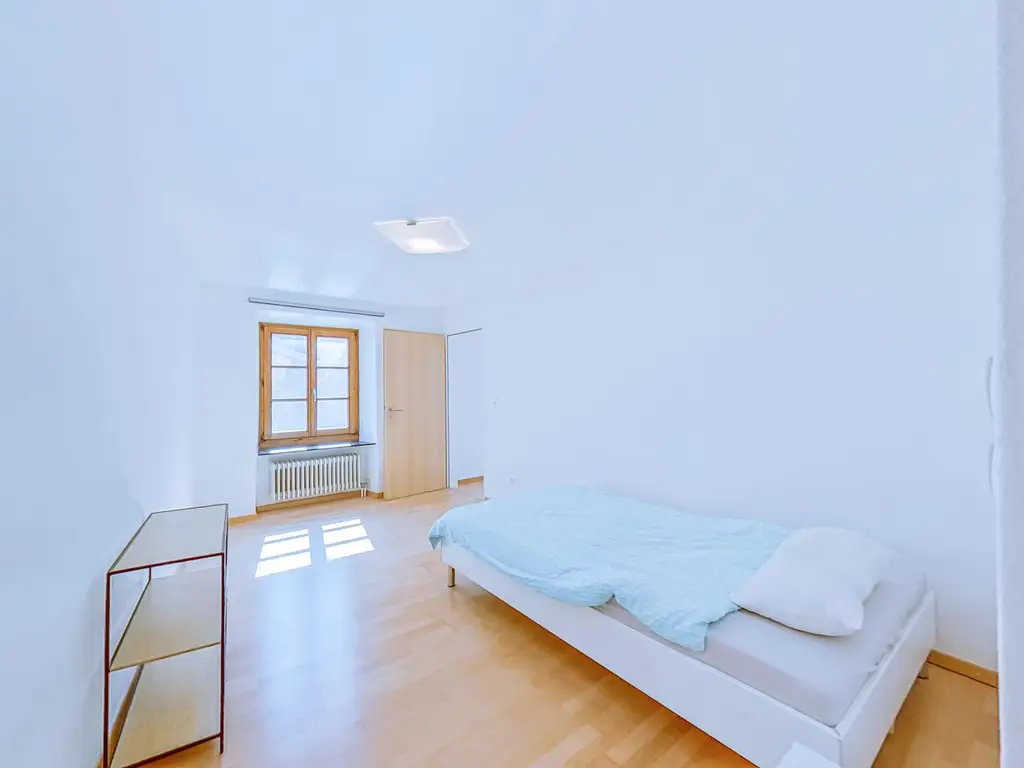 Hervorragende 2-Zimmer-Wohnung in historischem Haus im Zentrum von Hall!