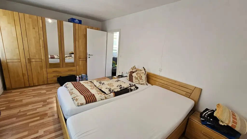 Innviertel-Highlight! Schöner neuwertiger Bungalow mit gr. Garage und schönem Garten in Eggerding nahe Andorf und Schärding zu verkaufen!