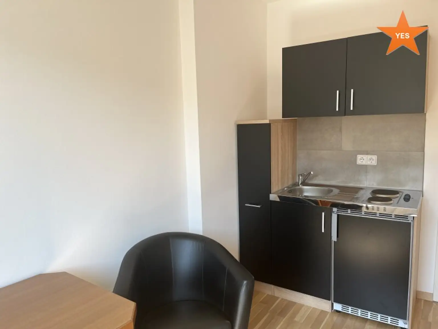 Provisionsfreier Kauf! Mehrfamilienhaus mit Gewerbeflächen - Rendite zwischen 6-7  % erzielbar