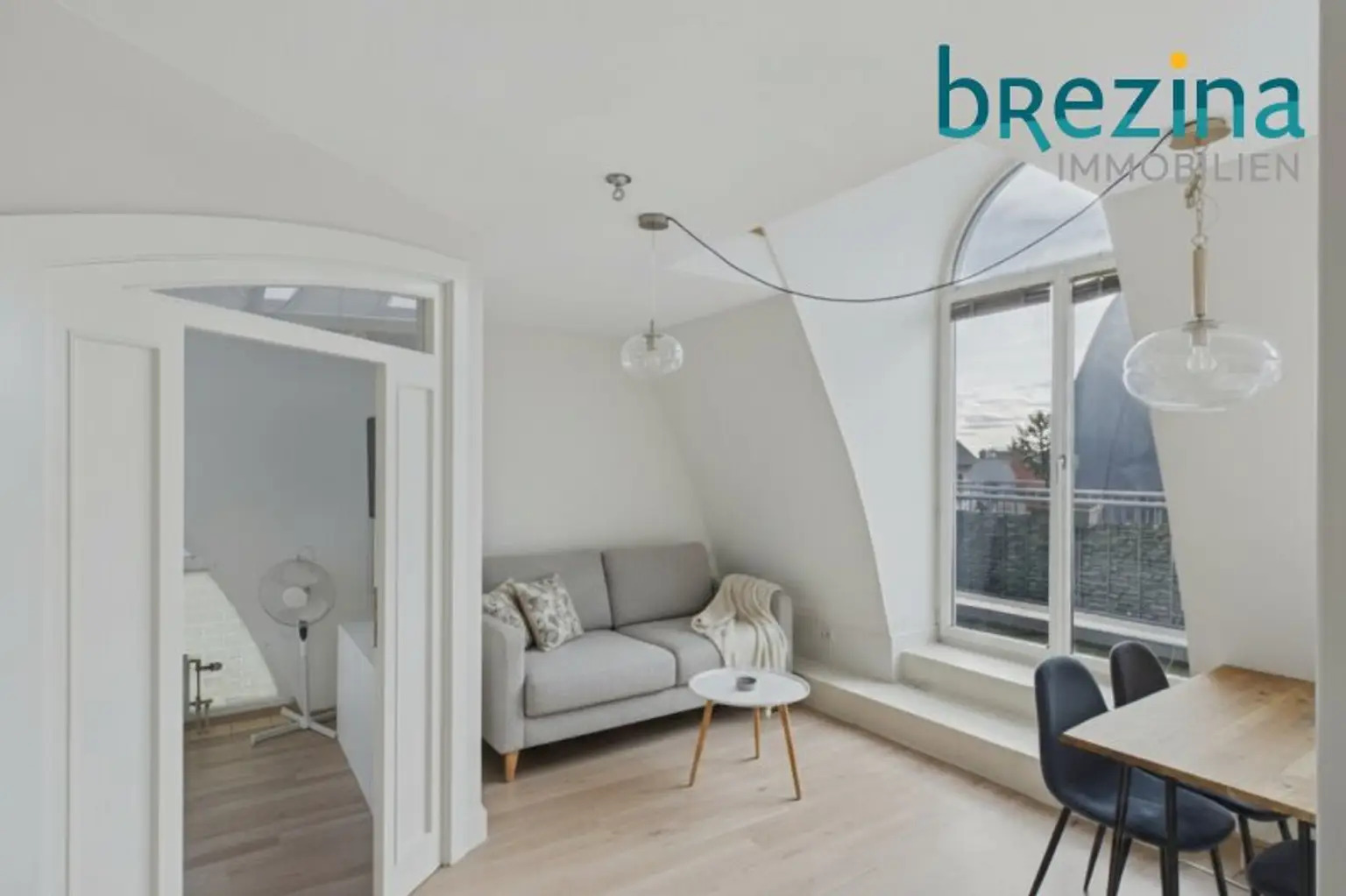Einzigartiges Schmuckstück - Maisonettewohnung mit großer Terrasse