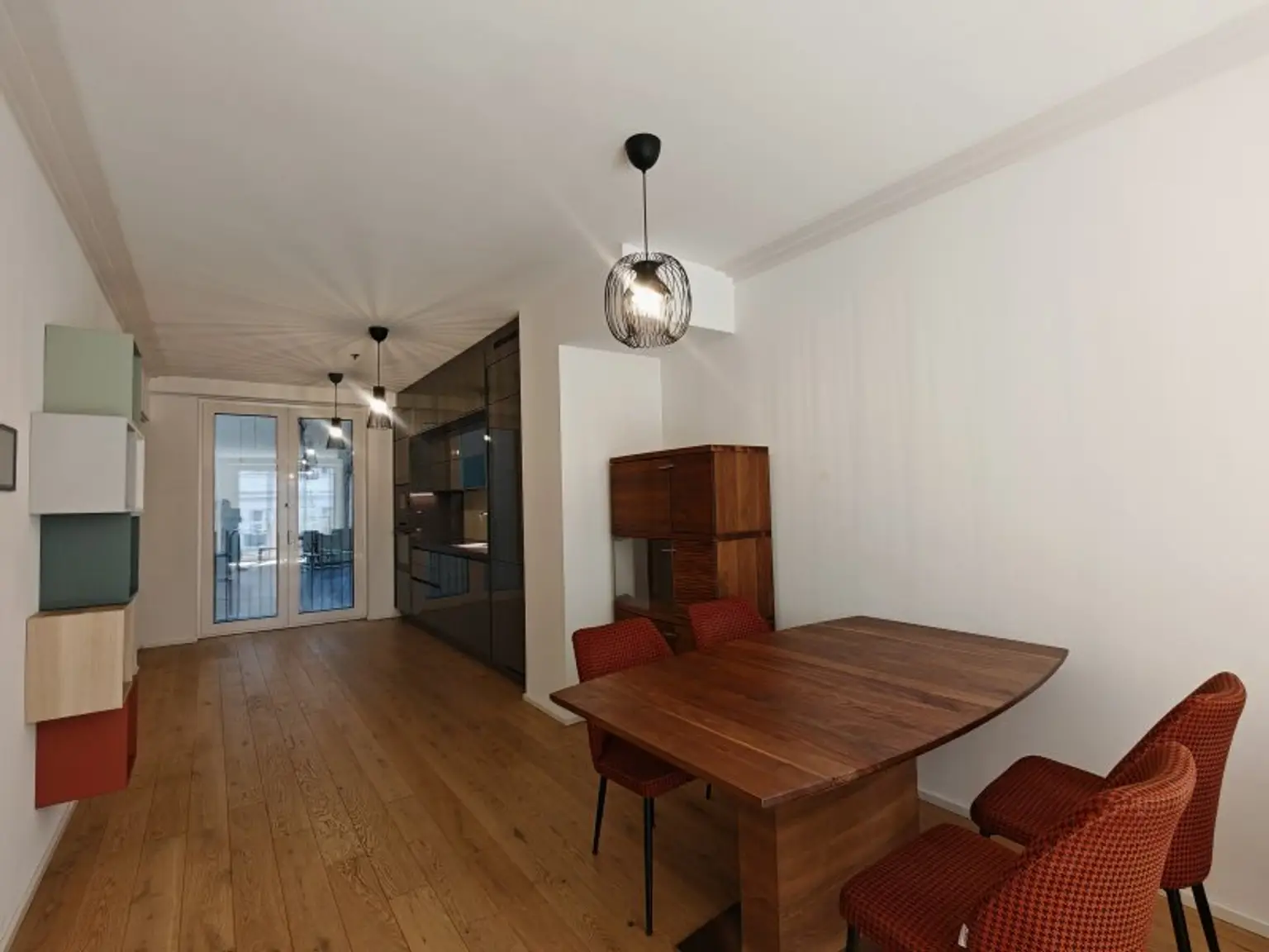 Küche mit Essbereich