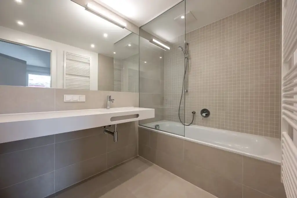 EDUART-Die Kunst des Wohnens: Hochwertiger 2-Zimmer ZWEITBEZUG mit ca. 6m² Balkon/Loggia! (6/7)