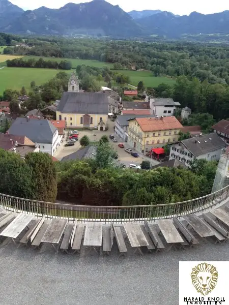 NEU! Reduzierter Preis! Historisches Haus mit zusätzlichen Geschäfts- Büroflächen  aus dem Jahre 1577 am Marktplatz
