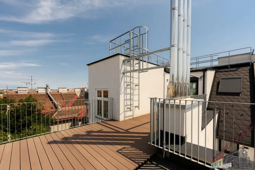 Erstbezug, Sonnendurchflutete 2-Zimmer Wohnung im Dachgeschoss + 33 m² Südwest-Dachterrasse!!