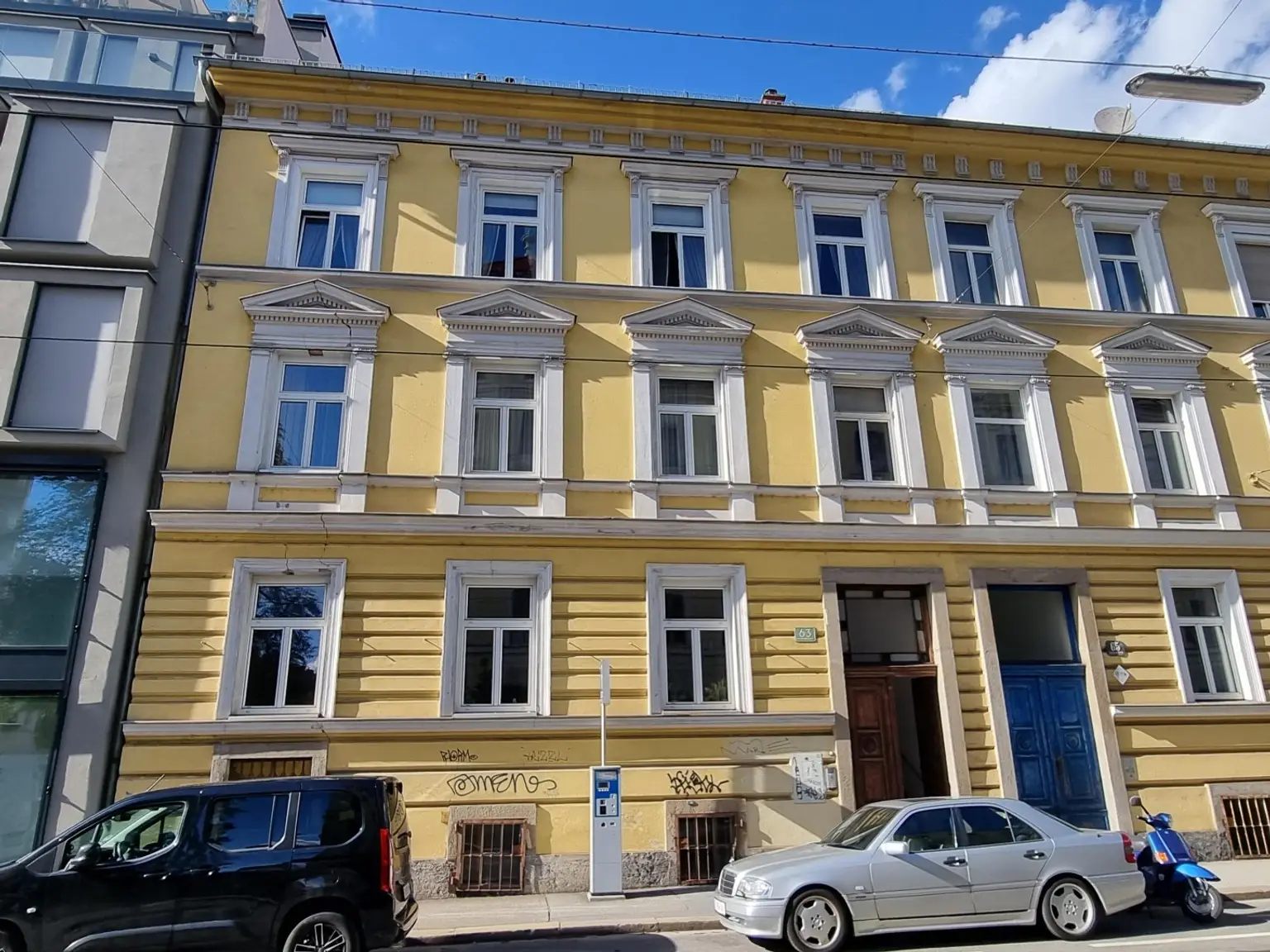 PROVISIONSFREI FÜR KÄUFER! 3-Zimmer-Altbauwohnung in St.Leonhard nahe den Ursulinen!