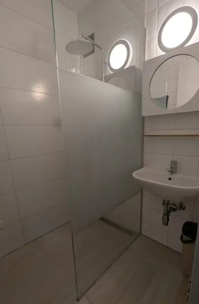 kleines Duschbad