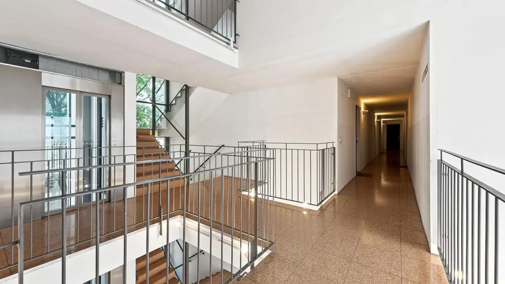 Moderne 4-Zimmer-Wohnung mit Grünblick & 2 Balkonen in Top Lage im 7. Bezirk!