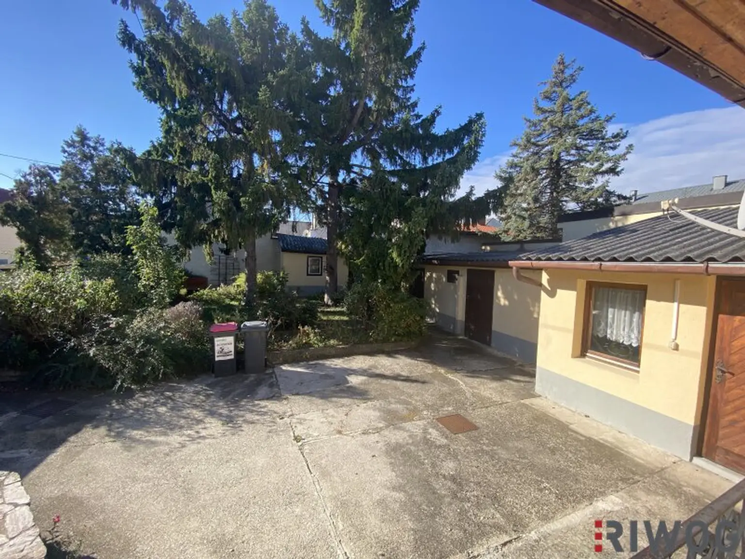saniert *** ruhig gelegenes Einfamilienhaus mit Garten & Nebengebäude in Sollenau
