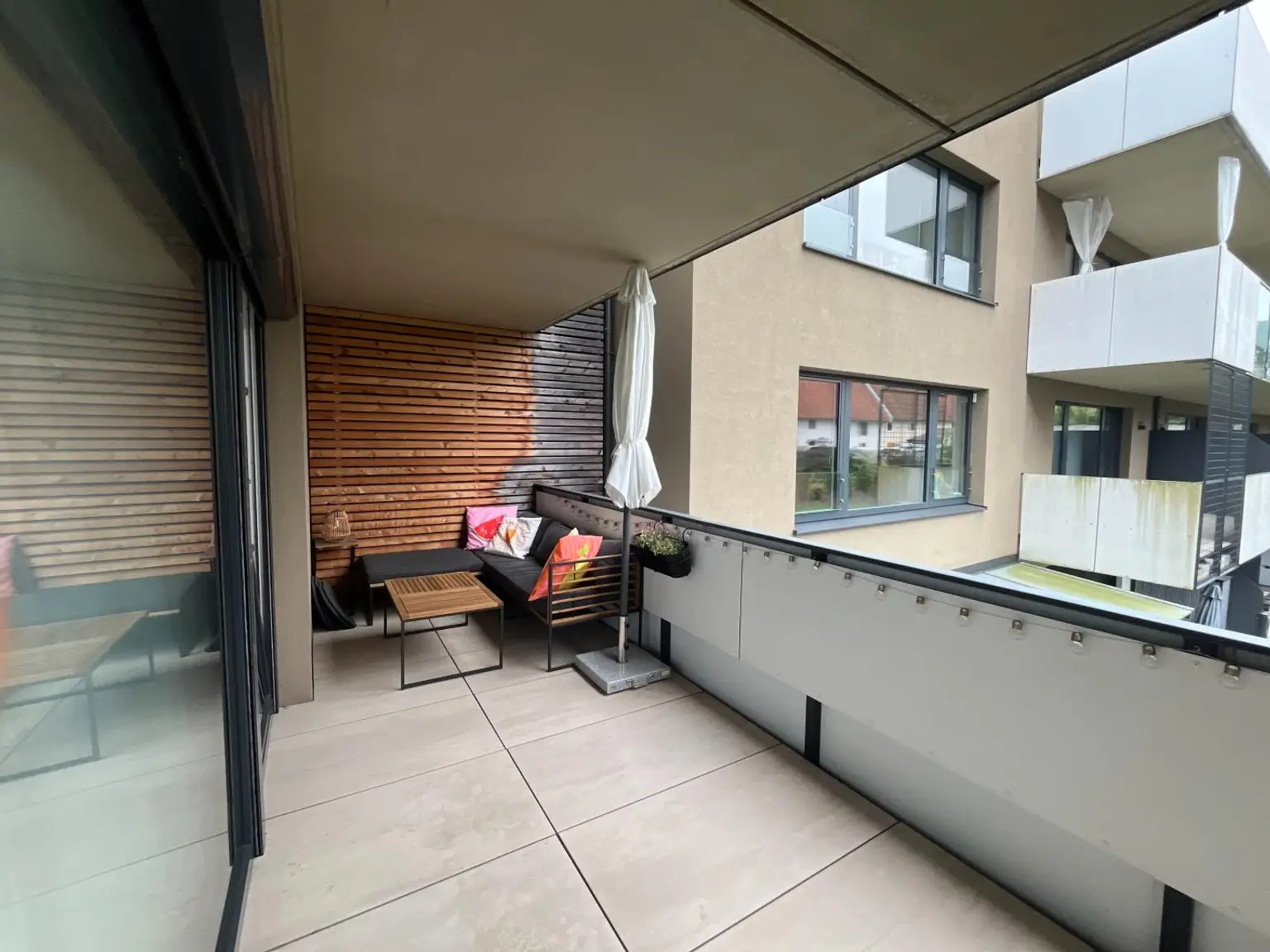 Zentrumsnahe 3-Zimmer-Wohnung mit Küche und 2 Tiefgaragenplätzen!