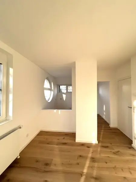 Wohnen mit Weitblick: Stilvolle 2-Ebenen-Wohnung mit Terrassen in der Sieveringerstraße