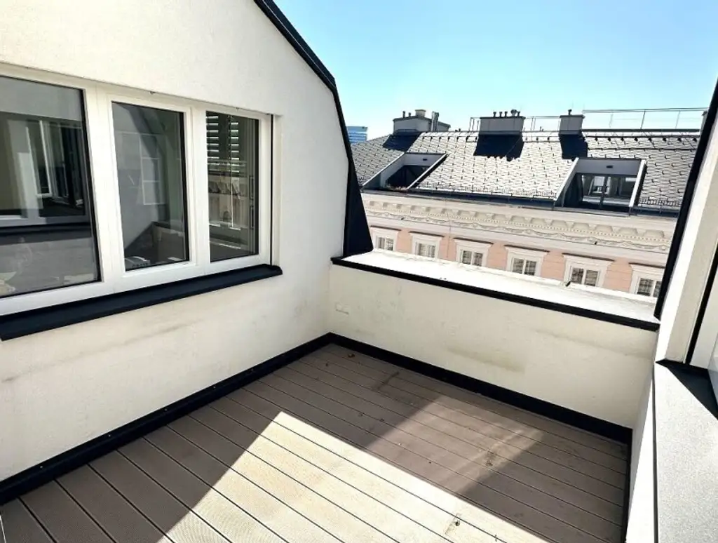 BÖRSE-NÄHE, klimatisiertes 98 m2 Dachgeschoss mit 9 m2 Terrasse, 3 Zimmer, Extraküche, 2 Bäder, Gonzagagasse