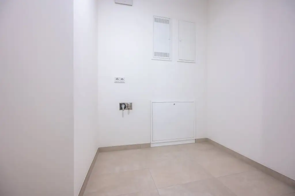 ++MOLLARD 50++ Moderne 2-Zimmer-Wohnung mitten im Herzen der Stadt (1/10)