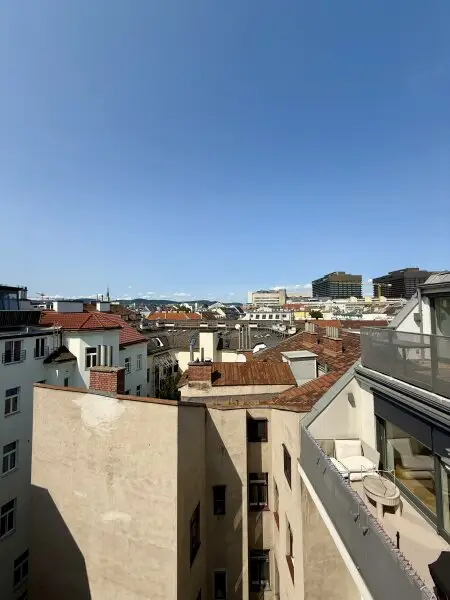 Helle 3-Zimmer Wohnung mit Terrasse, Nähe St. Anna Kinderspital