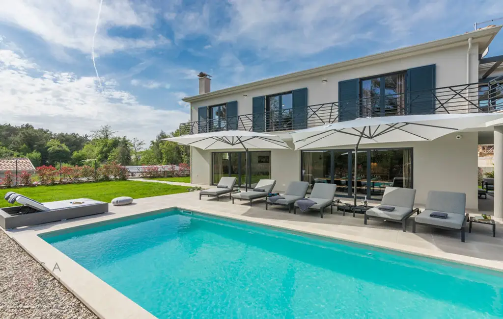 Exklusive Villa in Poreč – Mediterraner Luxus zum Greifen nah