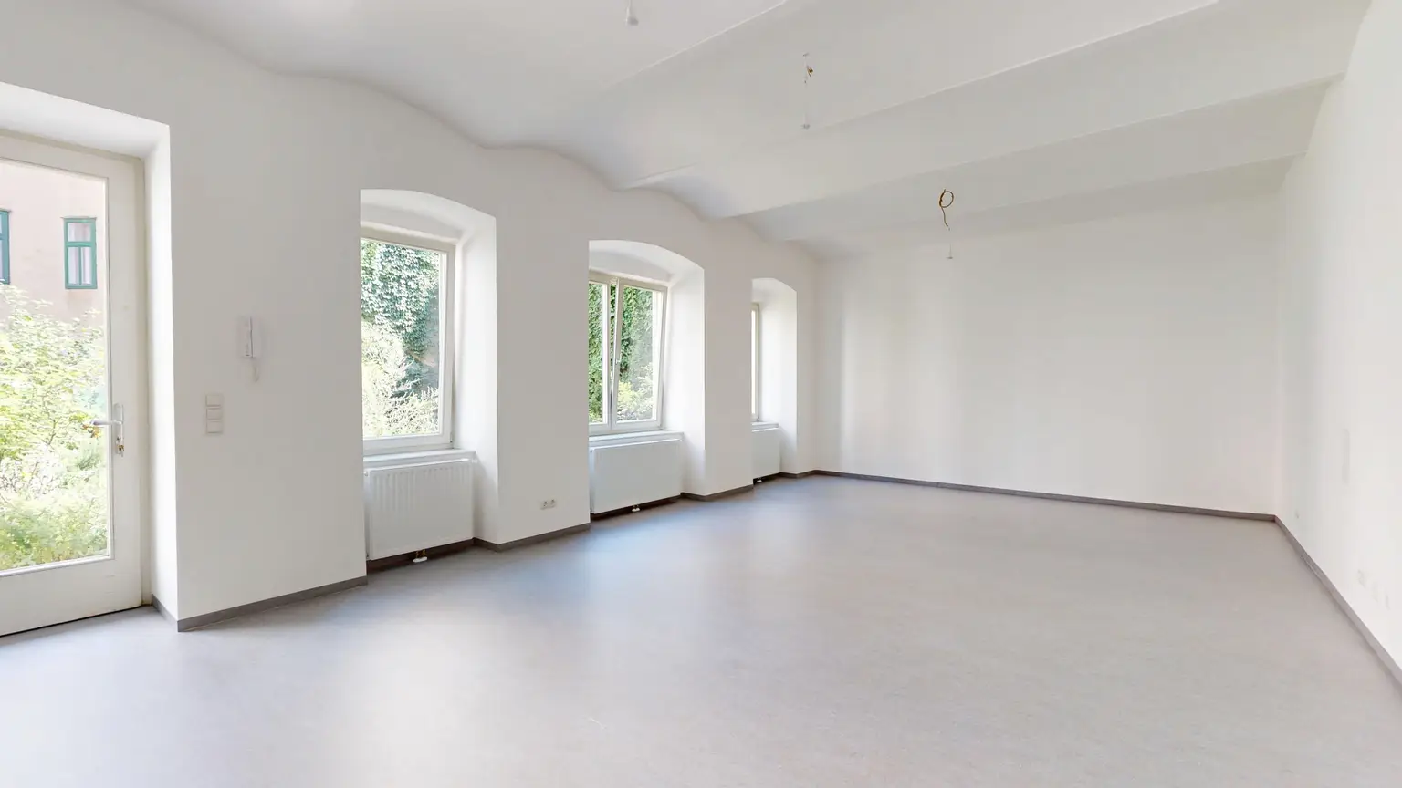 Richard-Wagner-Platz: Hofgebäude - Atelier/Loft -  Vielseitige Nutzungsmöglichkeit