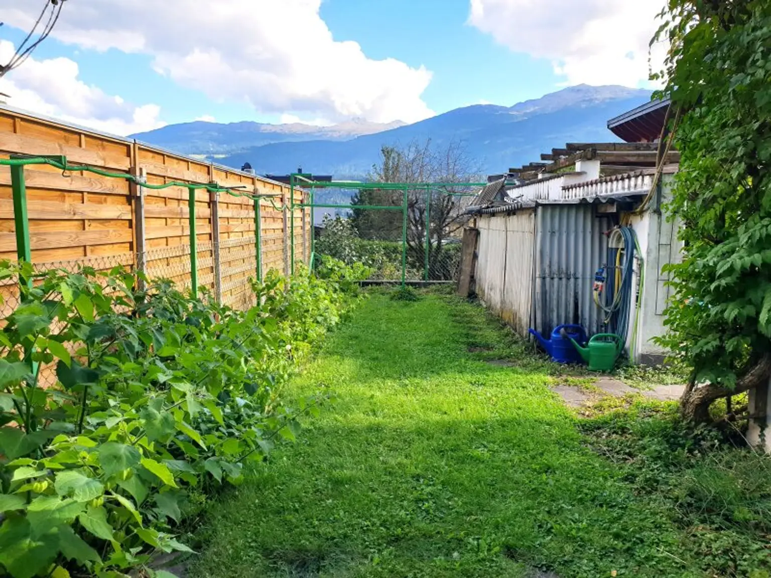Gartentraum in top Lage- inkl. Einliegerwohnung!