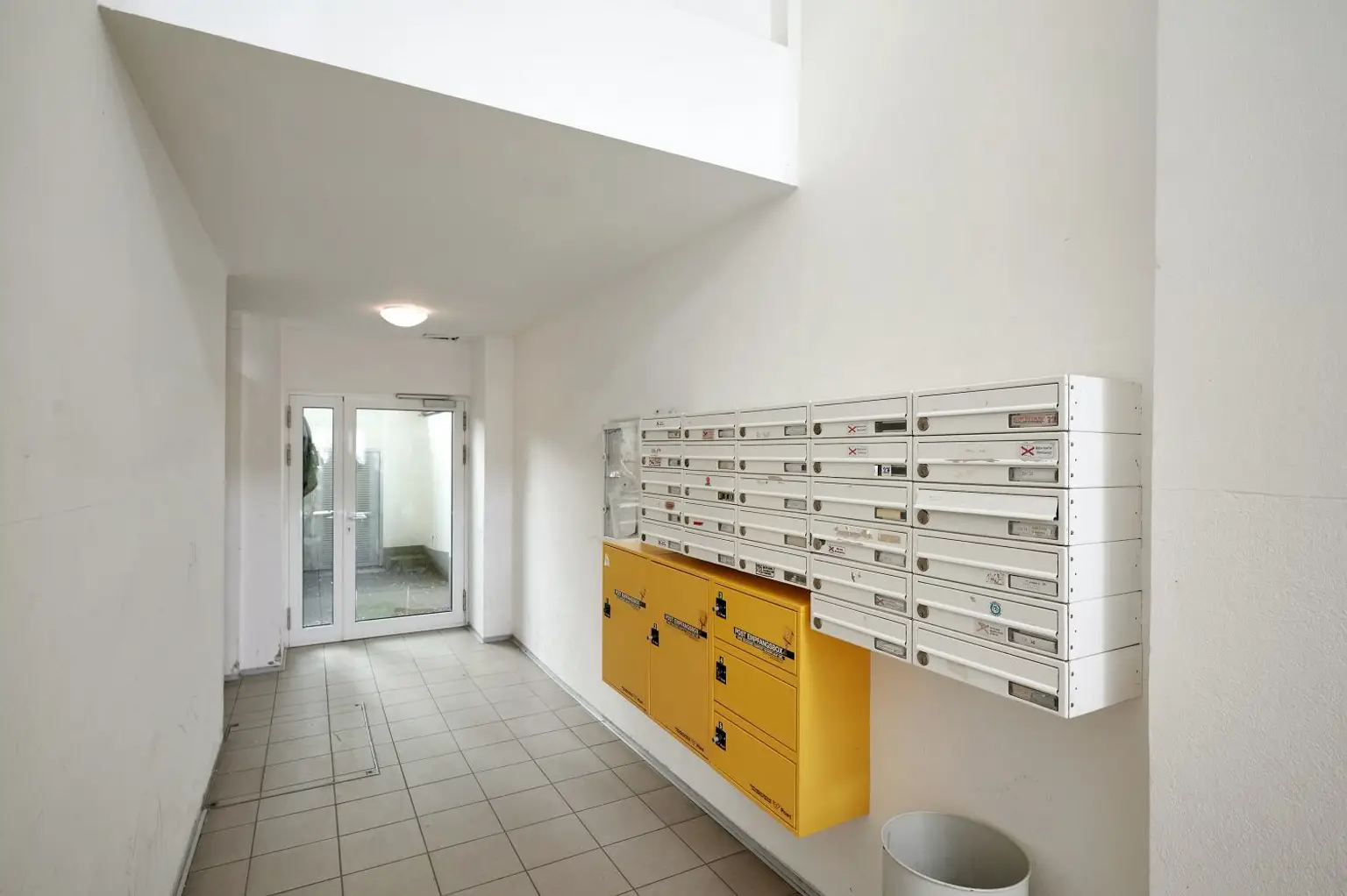 Stiegenhaus Eingang