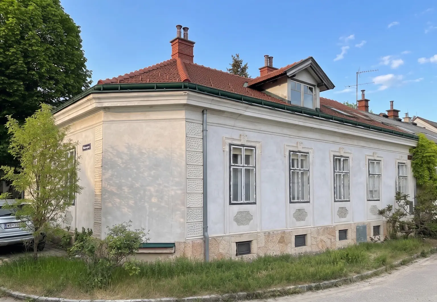 Frontansicht (Himmel KI bearbeitet)