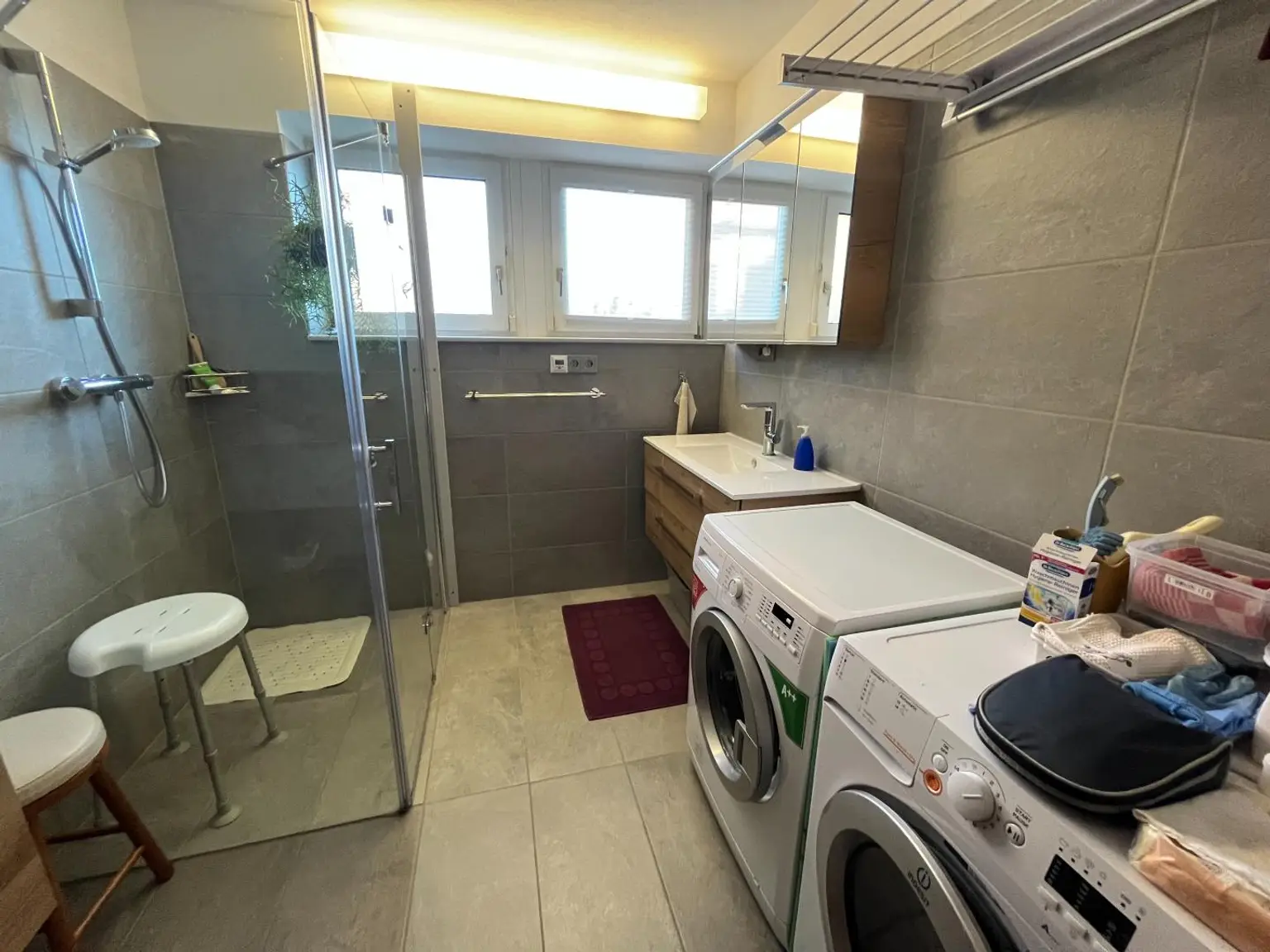 Erdgeschoss - Badezimmer