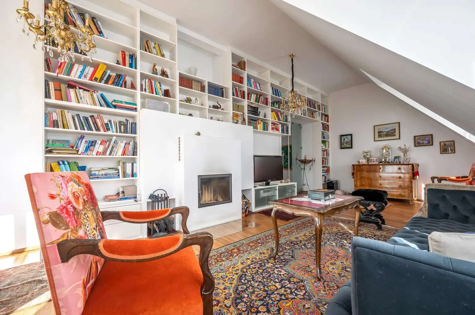 Seltene Gelegenheit in Döbling! Zentrales Luxus-Penthouse mit vier Dachterrassen und Pool