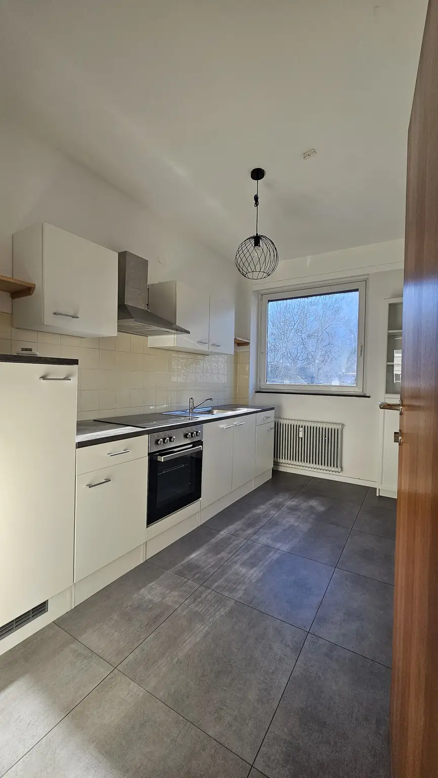 Miete - 2 Zimmer Wohnung direkt in Lienz - auch gewerblich nutzbar