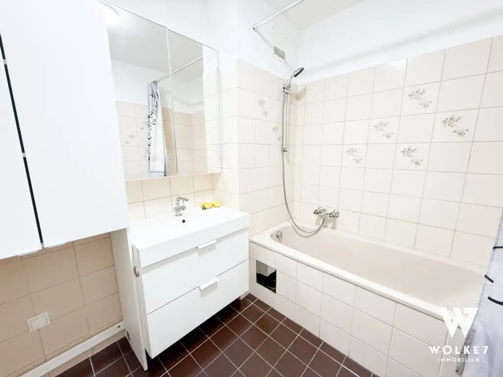 Grüne Ruheoase mitten im 2. Bezirk – 2-Zimmer-Wohnung mit Loggia, Top-Grundriss & Vollmöblierung inklusive!