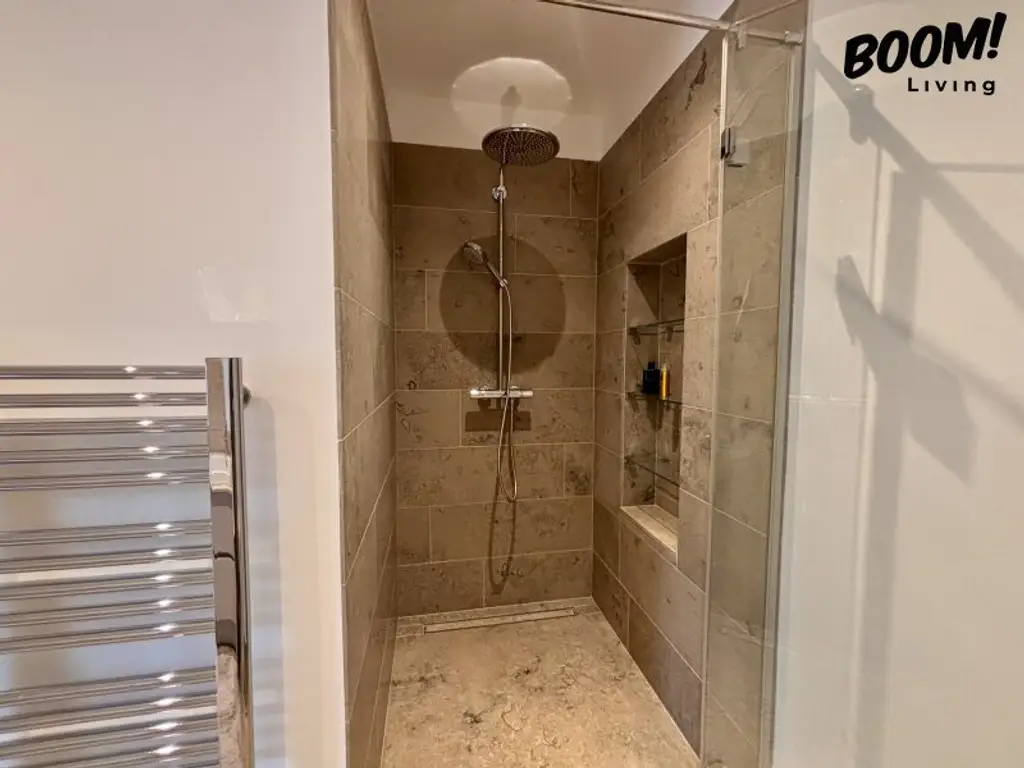 Dachgeschosswohnung in zentraler Ruhelage