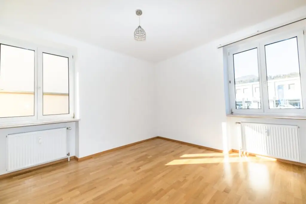 *WOW* I MODERN I CARPORT I TOP LAGE I SEHR MODERN I FAMILIENWOHNUNG I DUSCHE I HAUSTIERE WILLKOMMEN I IM HERZEN VON KAPFENBERG I PROJEKT WOHNEN I