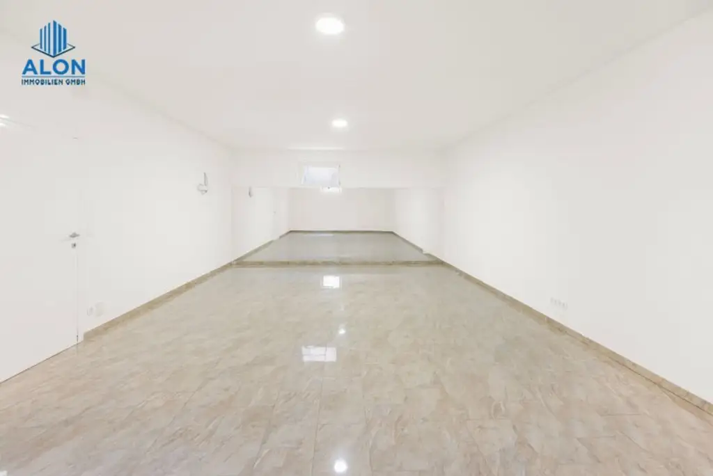 EXKLUSIVES WOHNHAUS | WOHNTRAUM | GROSSER GARTEN MIT WHIRLPOOL & SAUNA