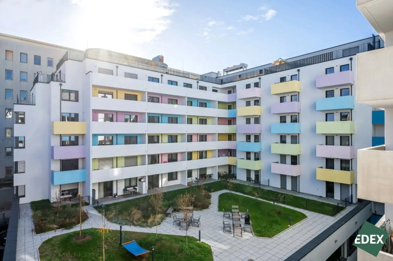 Schöne 2-Zimmer Wohnung mit Balkon