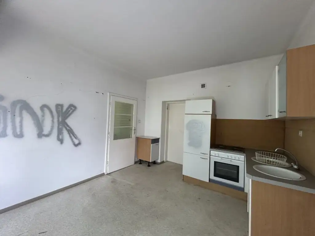 +++ Haus mit großem Grundstück in zentraler Lage von Oberpullendorf+++
