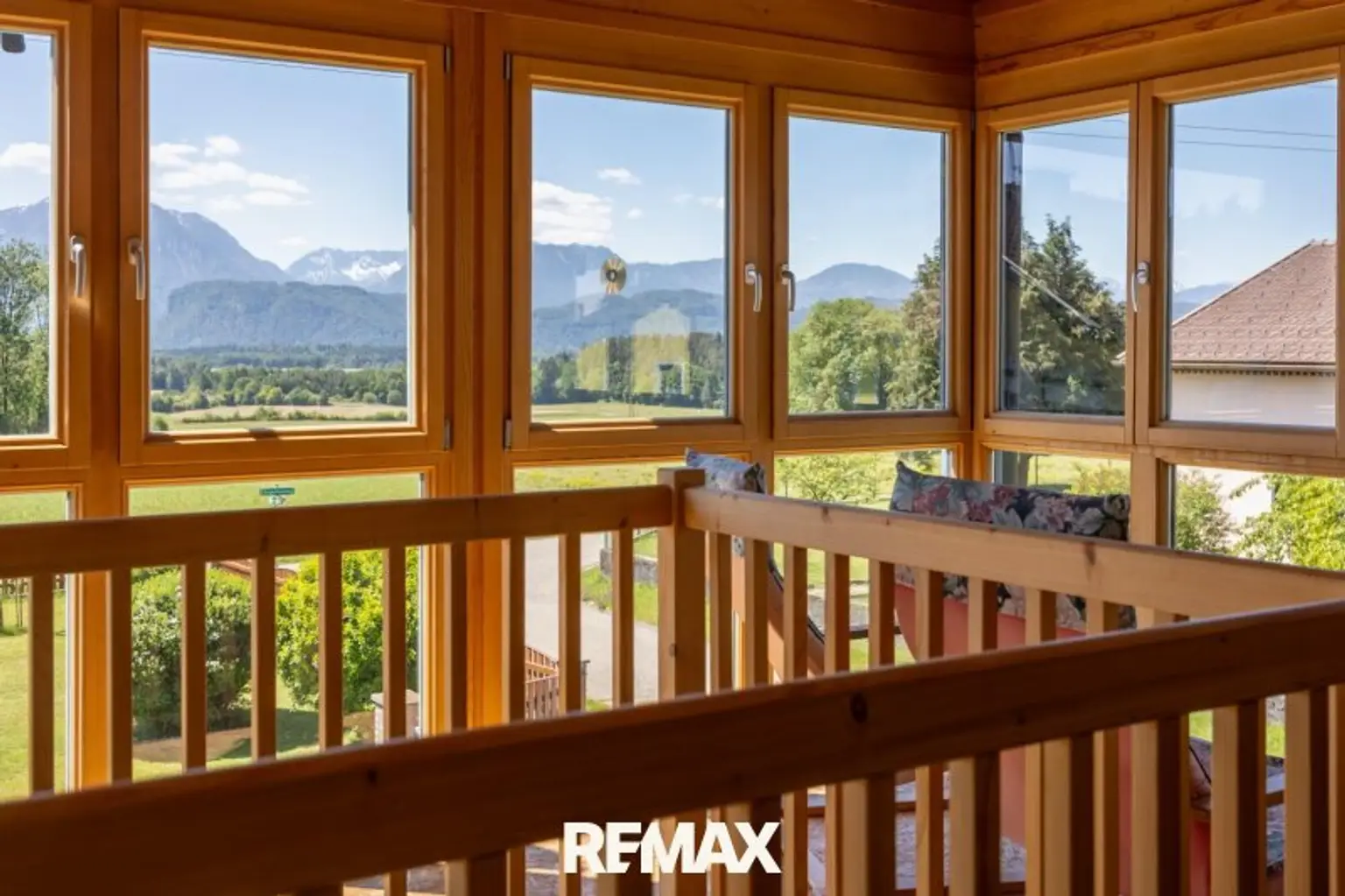 RE/MAX-Pro