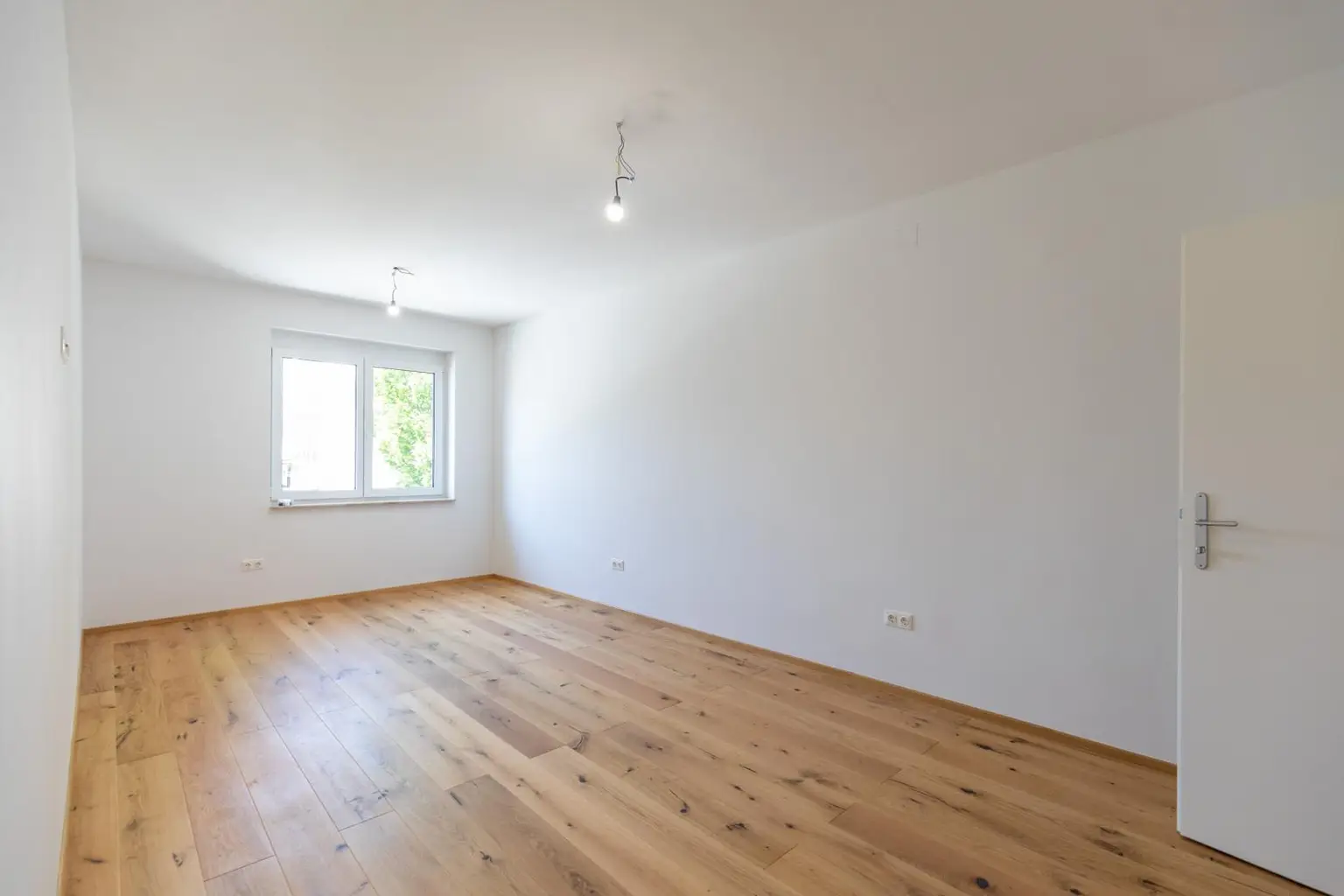 Ankommen & Aufatmen – Modern Wohnen mit Terrasse