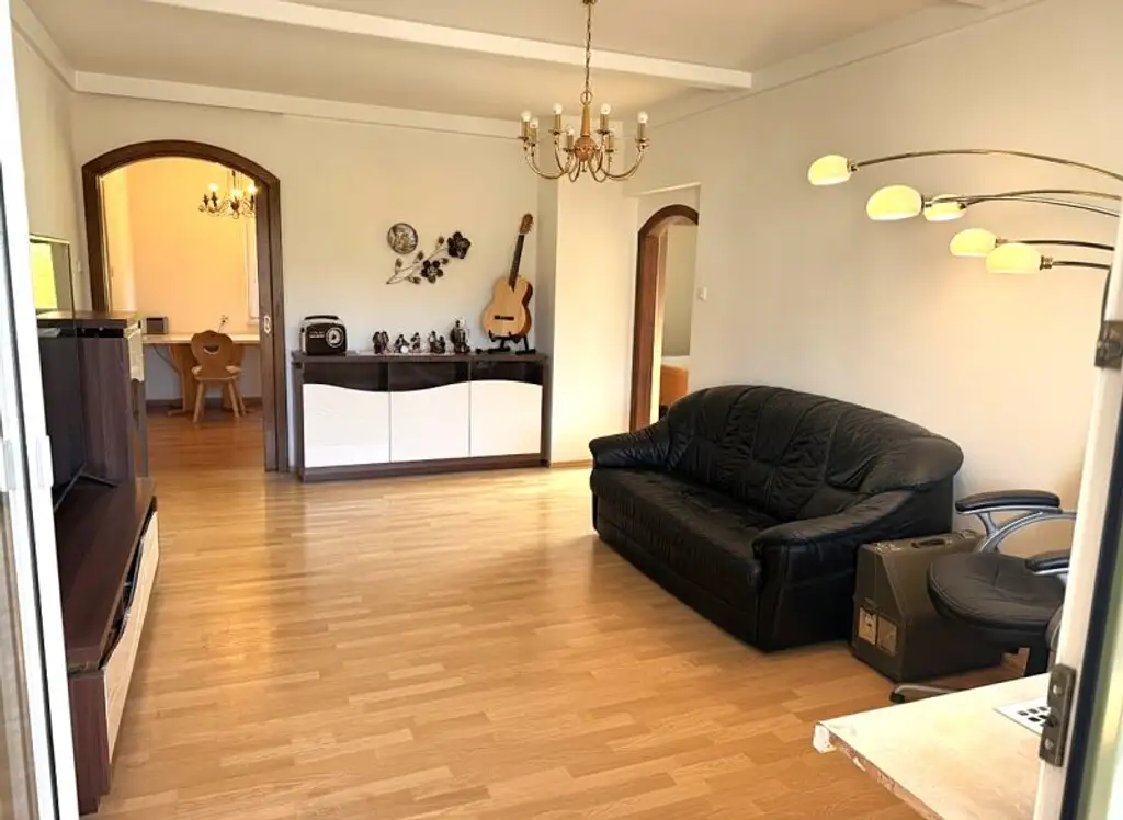 SONNIGES 4-ZIMMER-NEUBAU-EIGENTUM MIT LOGGIA