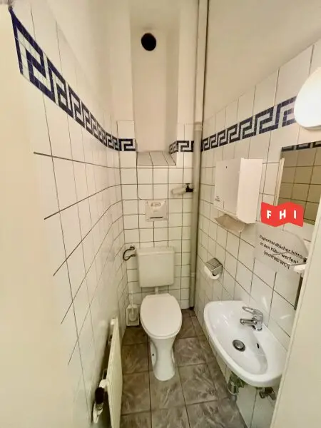 Gepflegtes 4 Zimmer Altbau-Büro-Praxis Nähe Wattgasse/Hernalser Hauptstraße