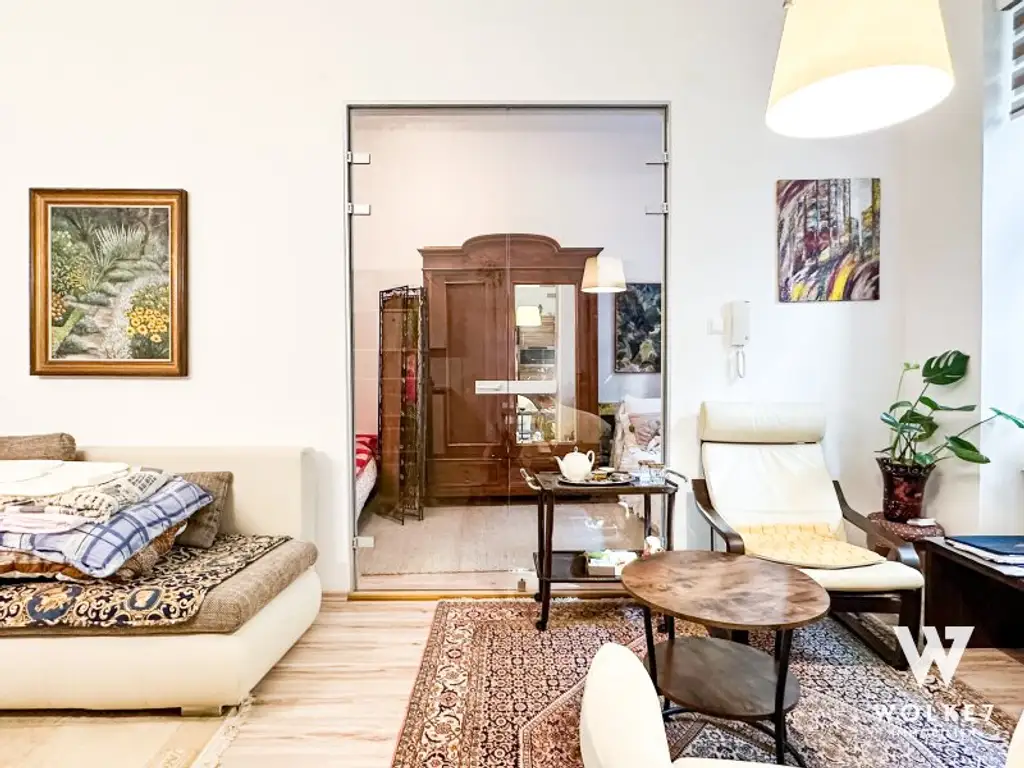 Zentrale Bürofläche in Wien Alsergrund: 2 Zimmer | Erdgeschoß | Altbau | Ruhelage | Top-Anbindung