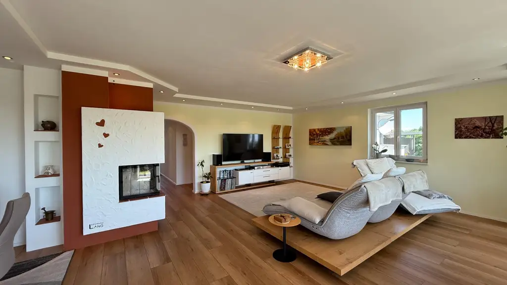 gepflegter, bezugsfertiger Bungalow mit Weitblick in sonniger Lage