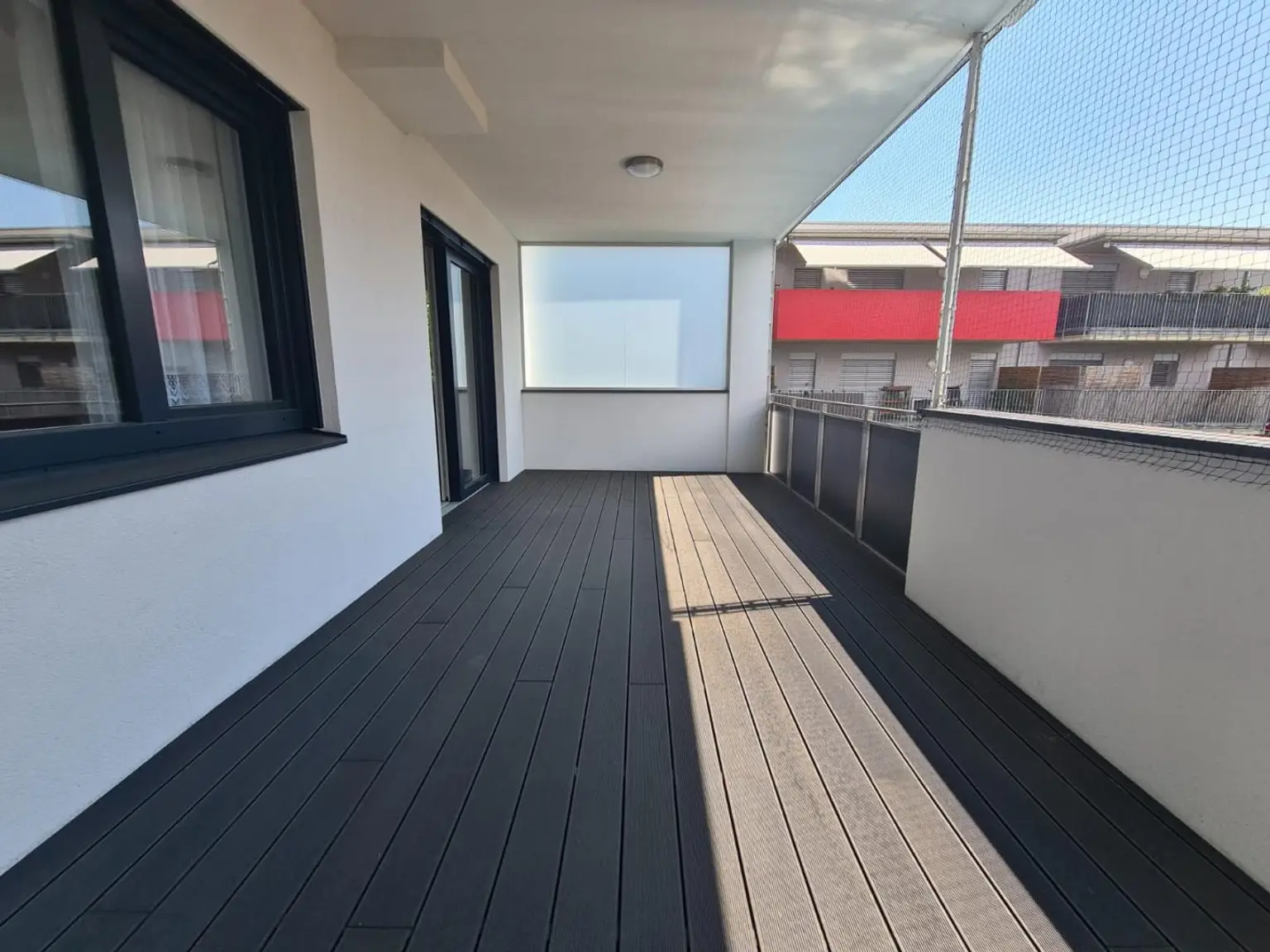 Neuwertige, wunderschöne 3-Zimmer-Wohnung mit großen Süd-Balkon