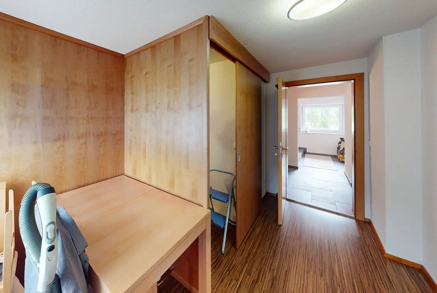 Landeck - Haus - OG Zimmer II Ankleide