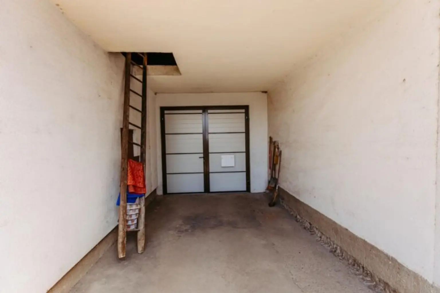 Erleben Sie die  Ausstrahlung. Landhaus in typisch  Weinviertler „L“ Form, bestgepflegt