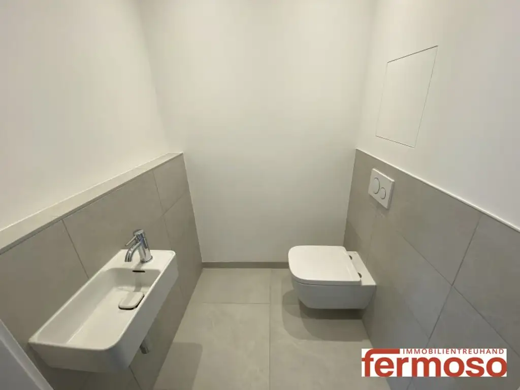 Großzügige 2- Zimmer Balkonwohnung mit optionalem Eigengarten