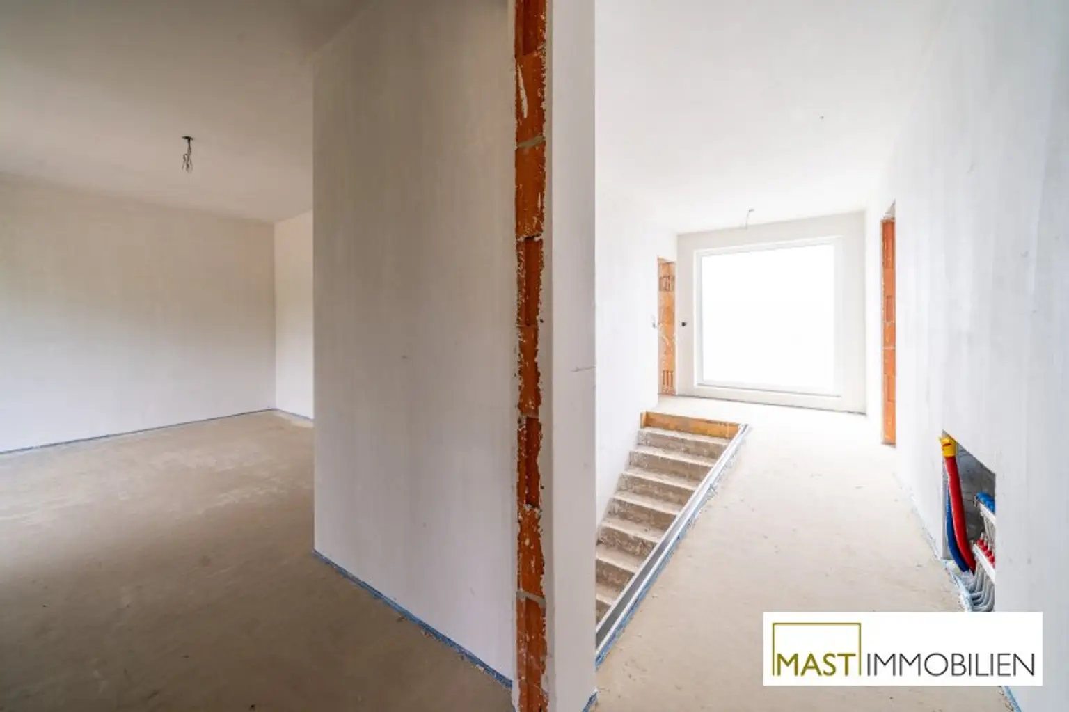 ERSTBEZUG - Modernes Einfamilienhaus mit 148 m² Wohnfläche, Balkon, Terrasse & 2 PKW-Stellplätzen in Strasshof – belagsfertig!