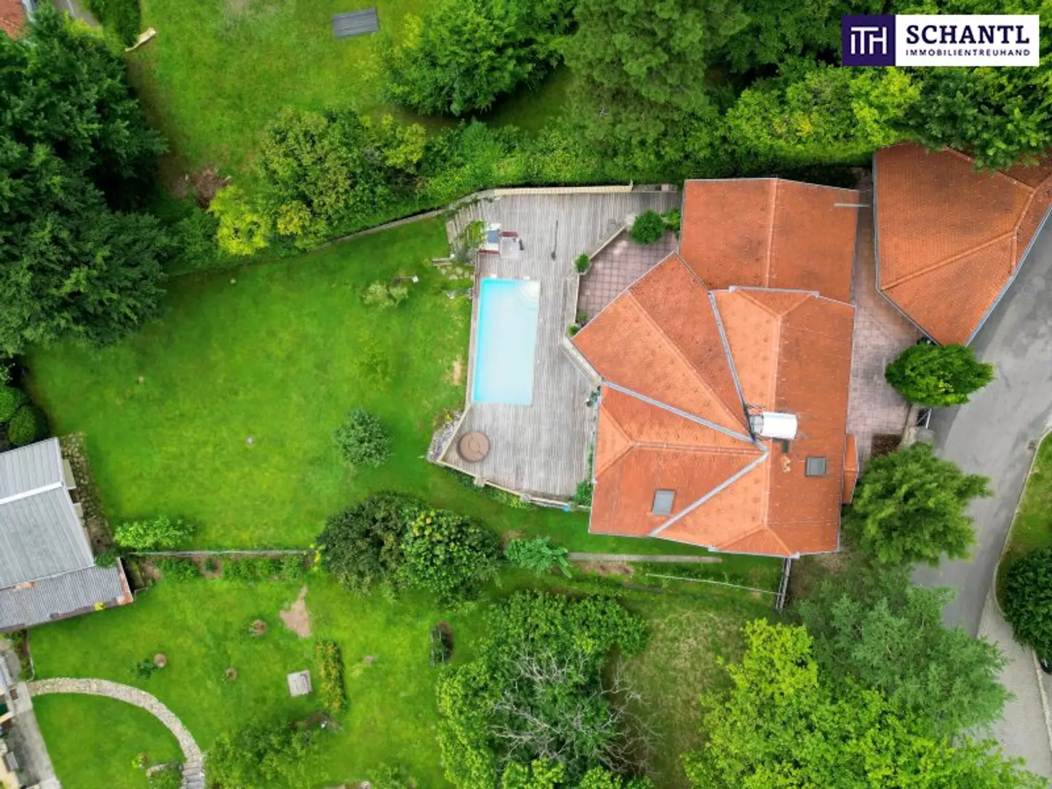 EINZIGARTIGER WOHLFÜHLFAKTOR! Exklusives Einfamilienhaus in Eggenberg mit Pool, XL-Terrasse & Traumgarten – Ihre private Oase in Graz!