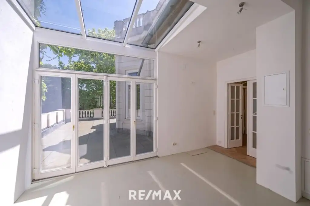 Rarität: Stadt-Villa mit weitläufigem Garten an exklusiver Hietzinger Adresse