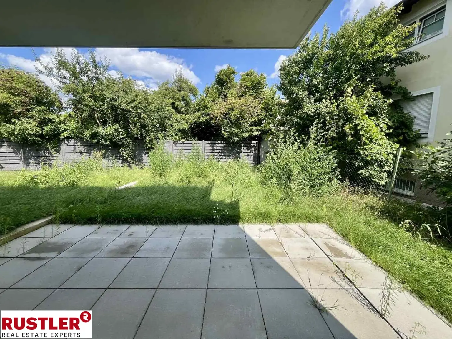 Erstbezug! Hochwertige 2-Zimmer Gartenwohnung in ruhiger Lage - zu verkaufen